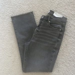 Loft Straight Mid Rise Jean NWT